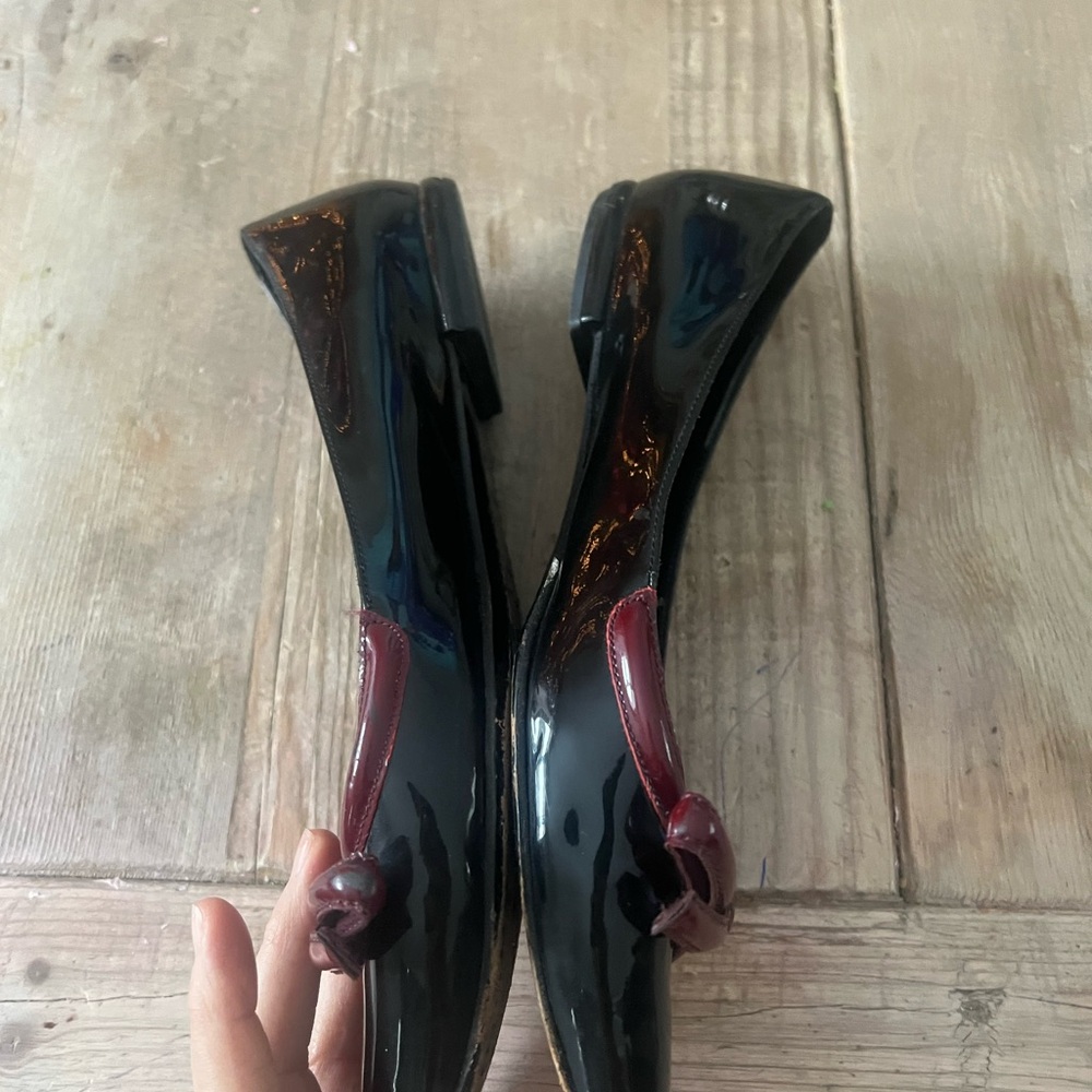 Prada Women's Black and Dark Red Patent Flats - Picture 7 of 13